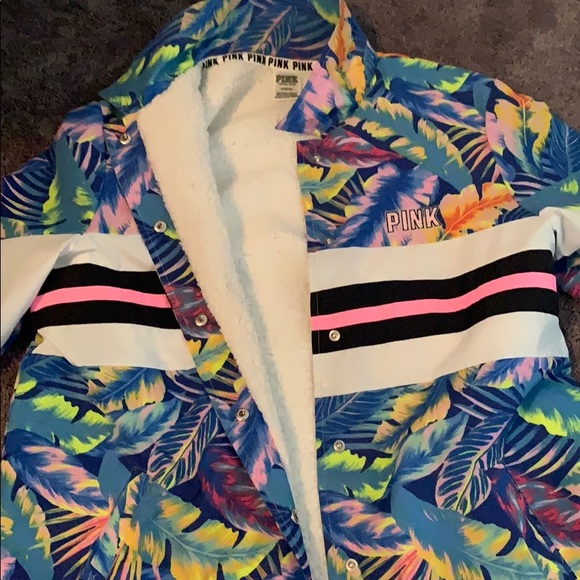 Pink jacket - Picture 1 of 1